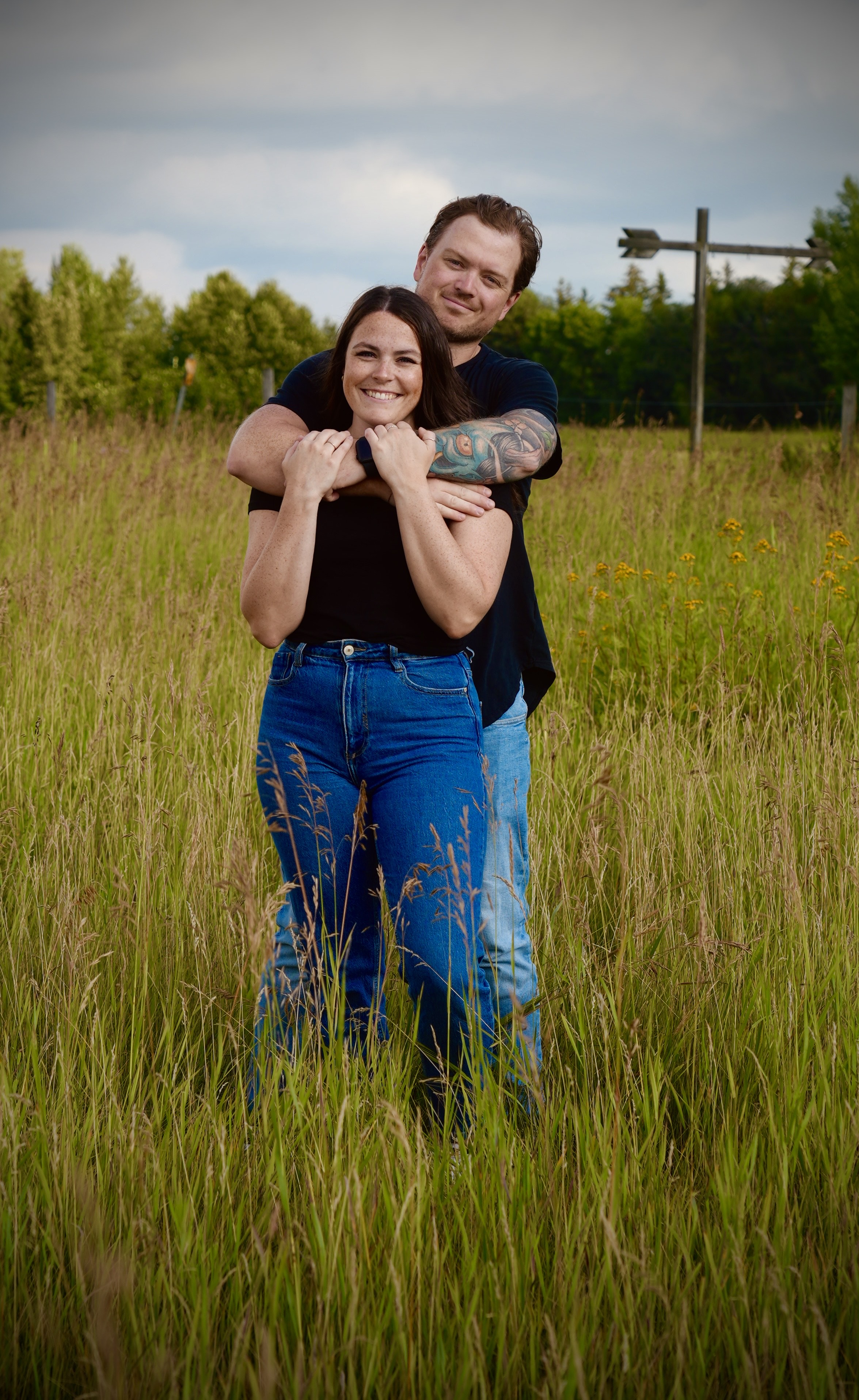 Couples photoshoot in the country.